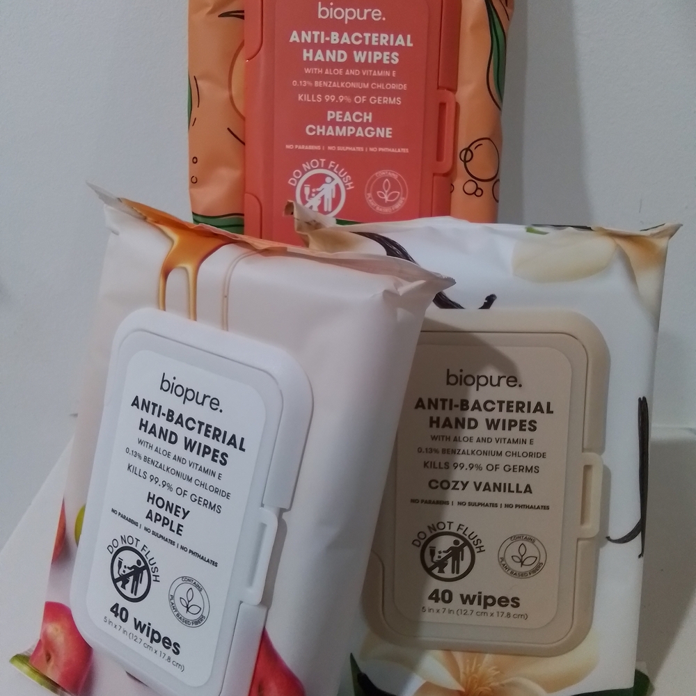 Anti-Bacterial Hand Wipes Set - Peach Champagne, Honey Apple, Cozy Vanilla